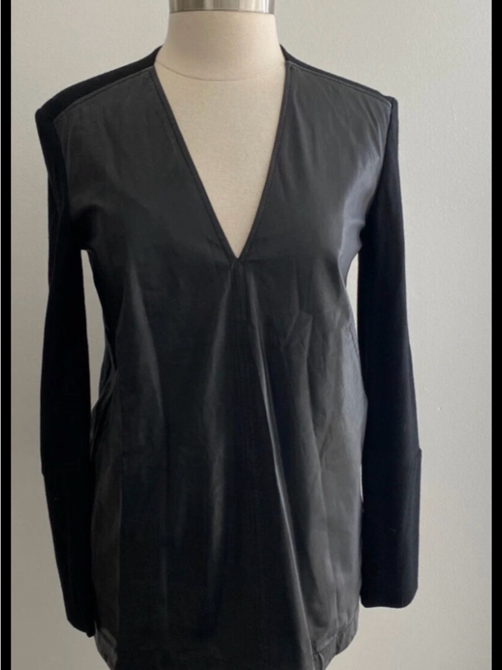 Helmut Lang v-neck Tunic Leather & Wool Black size L
